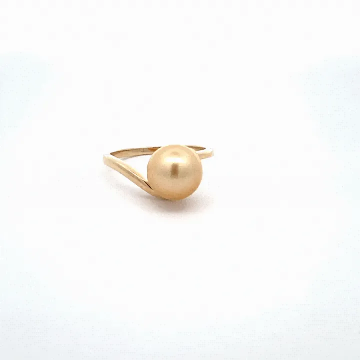 9K Yellow Gold South Sea Cultured 9 - 10mm Pearl Ring