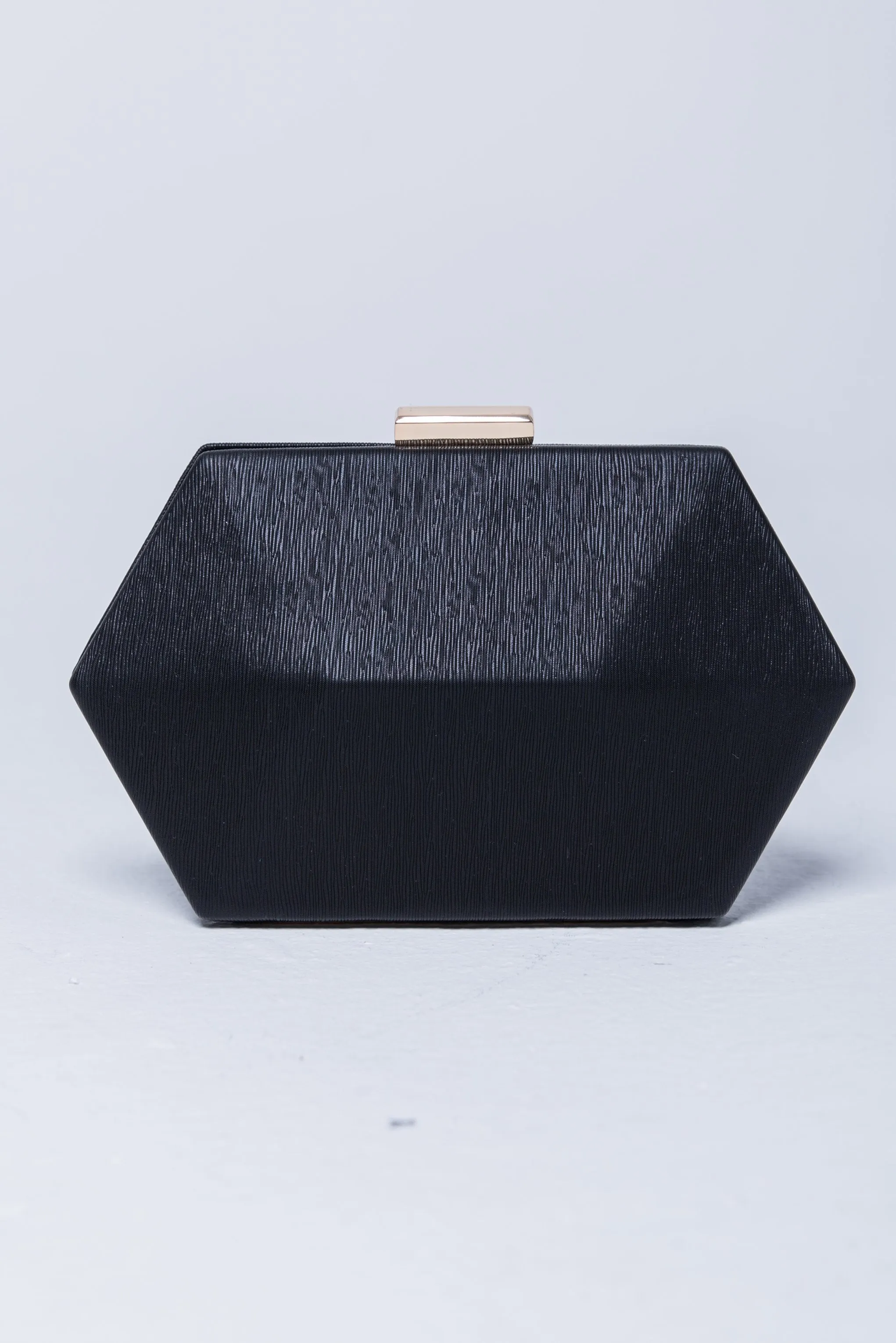 Black Ribbed Diamond-shaped Hard Clutch