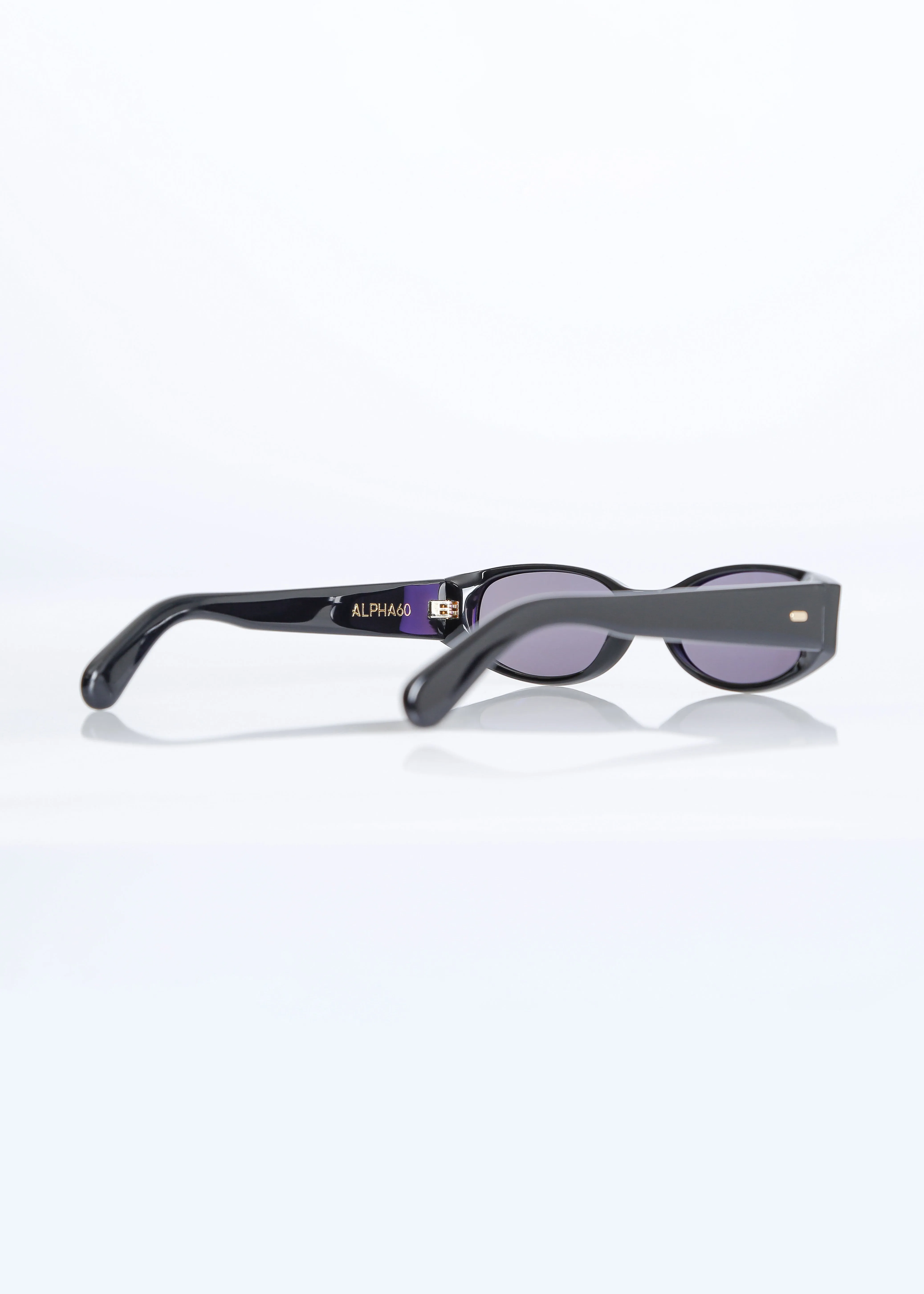 RHOE SUNGLASSES / BLACK