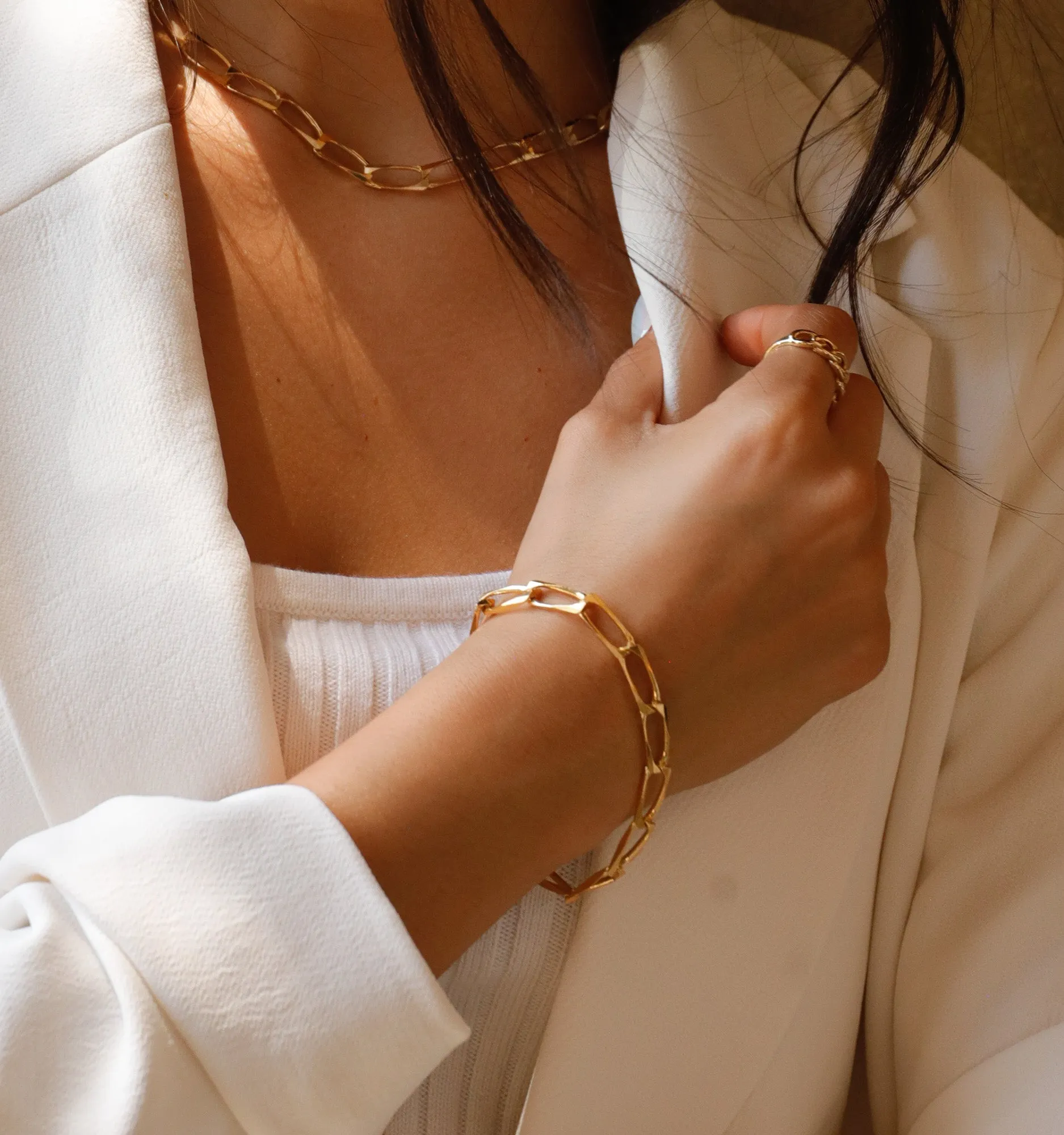 Sleek Chain Bracelet